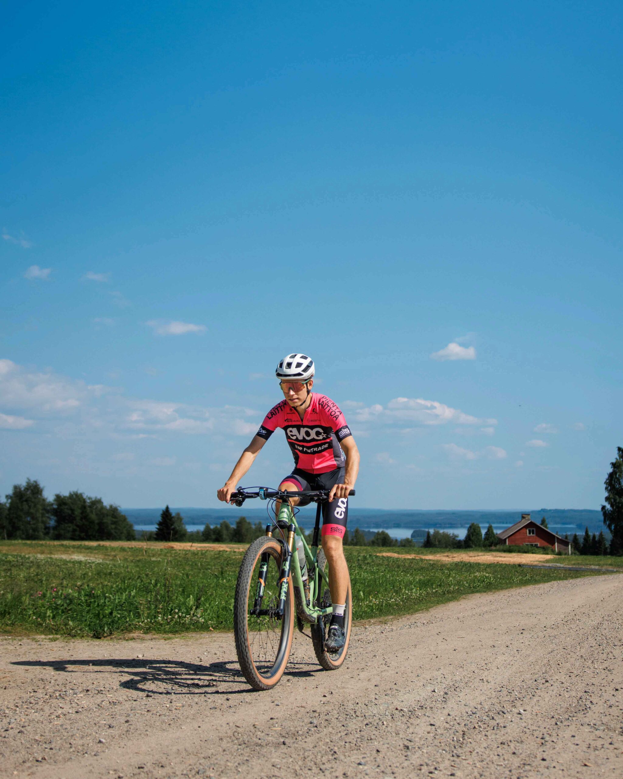 Pyöräilijä, Joni Savaste